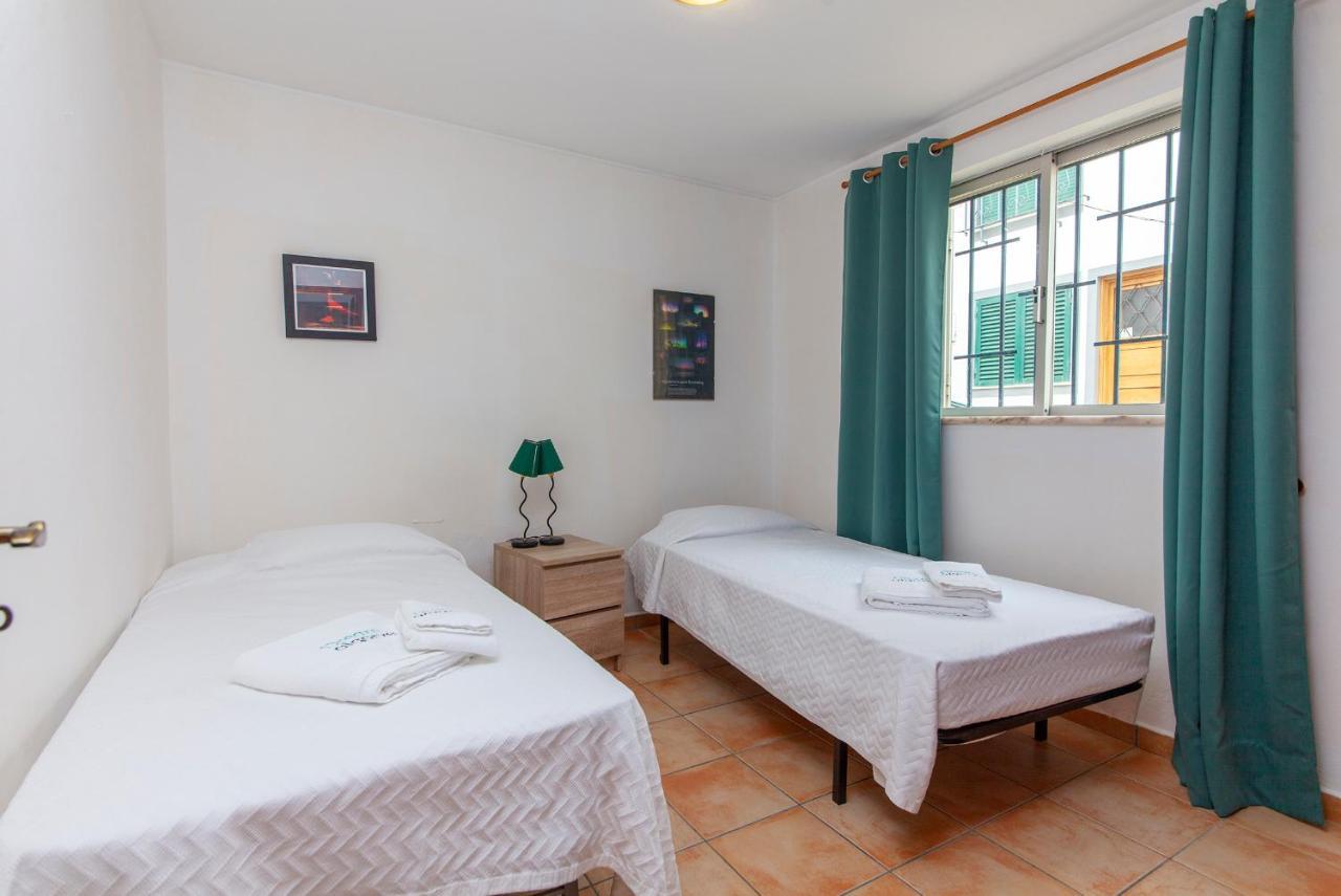 B18 - Village Street Apartment 拉哥斯 外观 照片